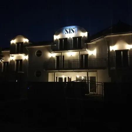 Sis * דז'יבנובק